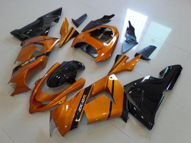 2004-2005 Kawasaki ZX10R Motorcycle Fairings - Gold Black UK
