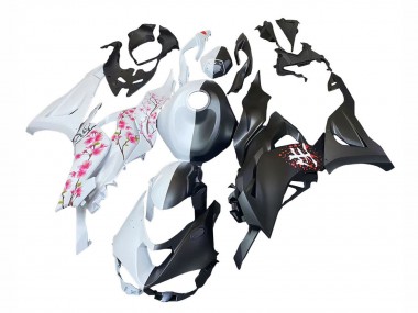 2023-2025 Kawasaki ZX6R Motorcycle Fairings - Black White with Flower UK