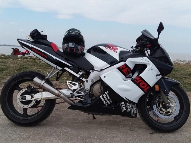 2004-2007 Honda CBR600 F4i Motorcycle Fairings - White Glossy Black Red Repsol UK
