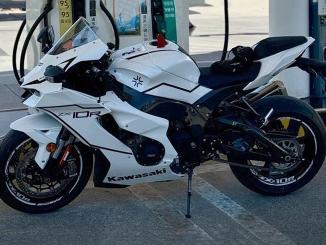 2021-2026 Kawasaki ZX10R Motorcycle Fairings - White Black Stripe UK