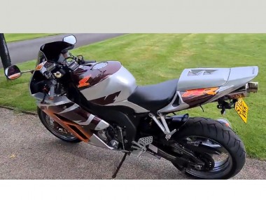 2006-2007 Honda CBR1000RR Motorcycle Fairings - Silver Orange UK