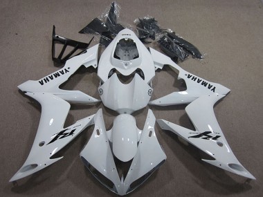 2004-2006 Yamaha YZF R1 Motorcycle Fairings - White Black Decal UK